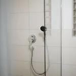 Grosse Mit 2 Schlafzimmer *