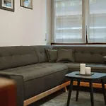 Grosse Mit 2 Schlafzimmer 公寓 *