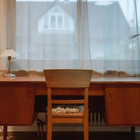 Grosse Mit 2 Schlafzimmer * 布雷茨费尔德