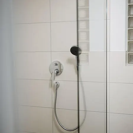 Apartment Große Mit 2 Schlafzimmer *