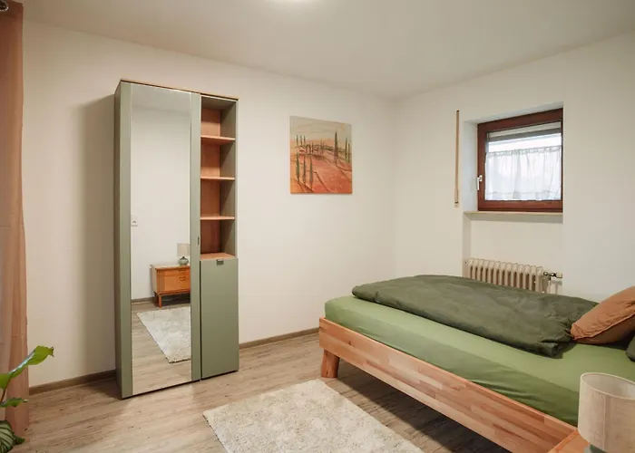 Grosse Mit 2 Schlafzimmer * Бретцфельд