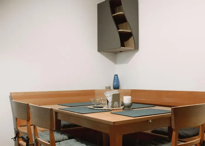 Grosse Mit 2 Schlafzimmer